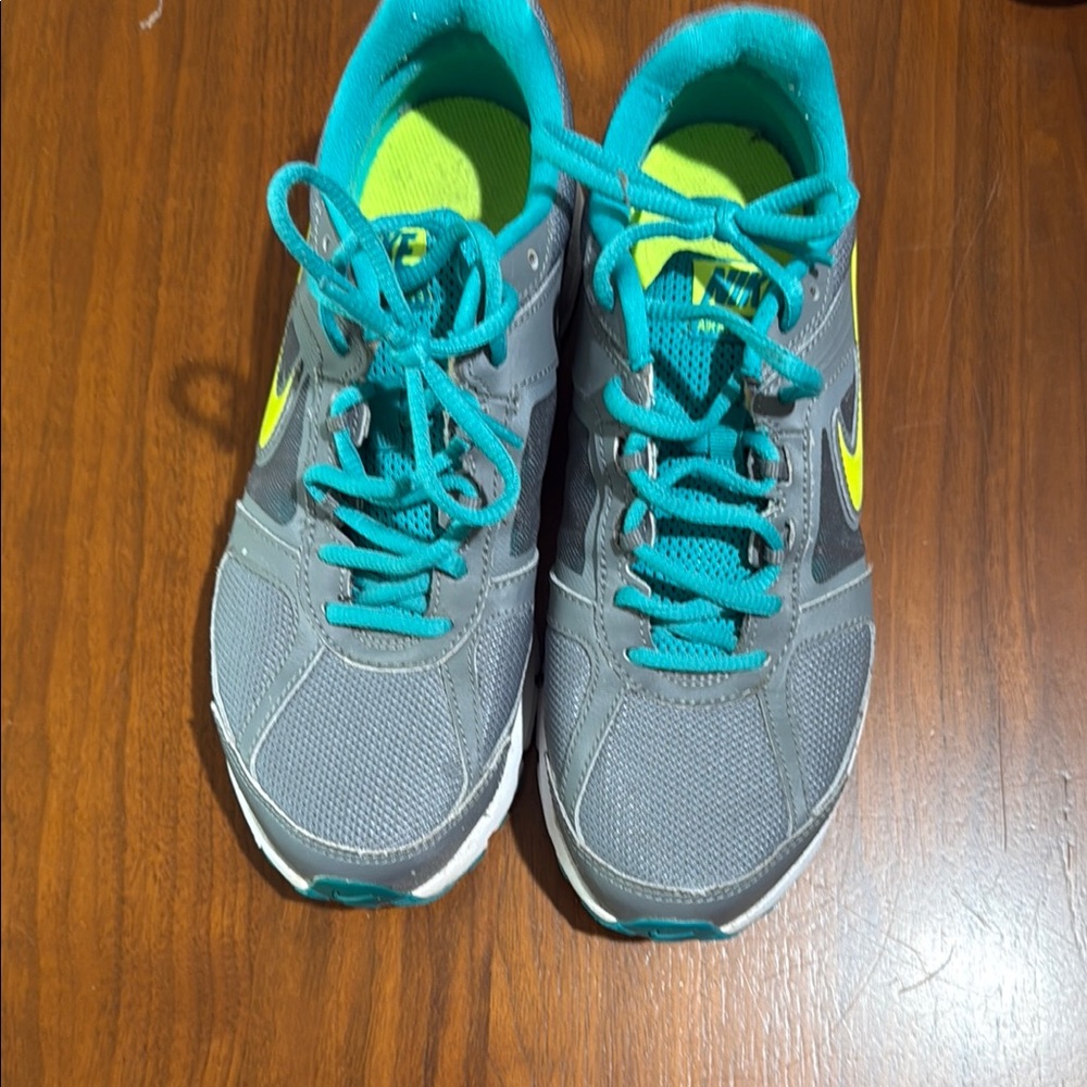 Nike Gray and Green Athletic Training Shoes